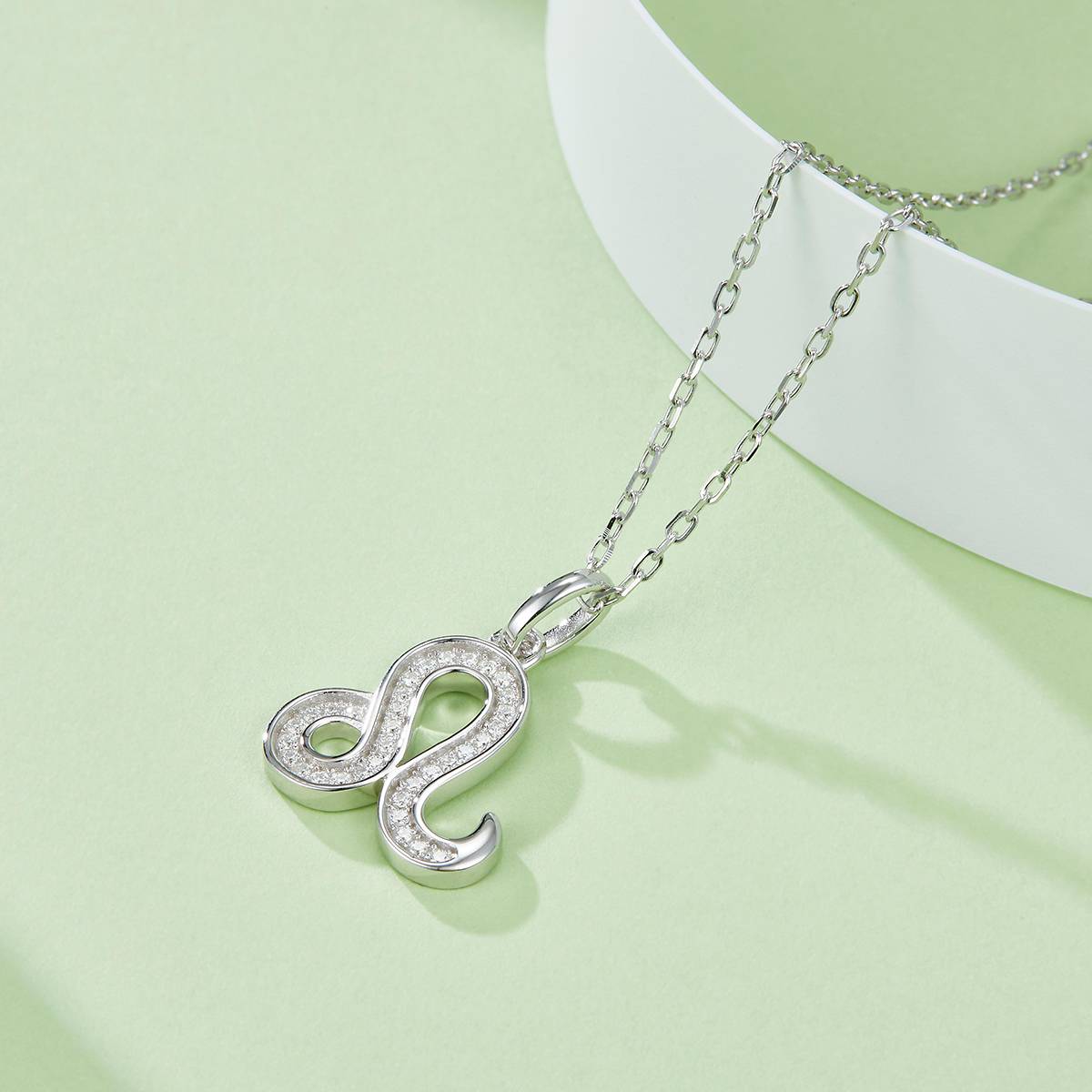 Lion Moissanite necklace from the Twelve Constellations series